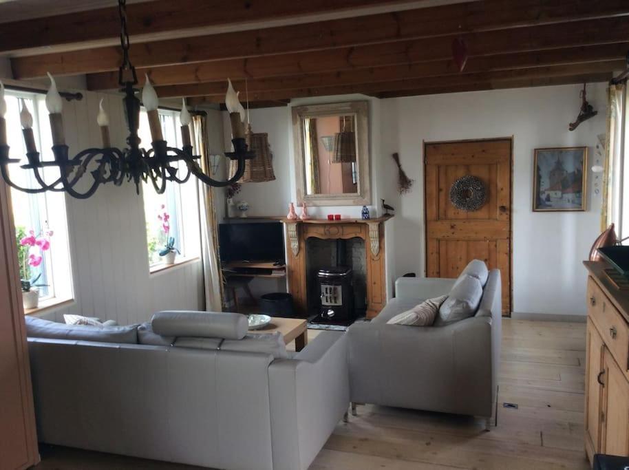 Dijkhuisje Zeeland Vakantiehuis *